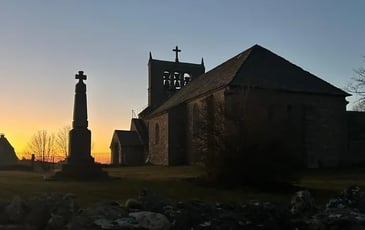 Visite de l'église avec un dépliant et un quizz