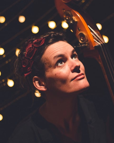 Digressions musicales et surprises sonores autour de Georges